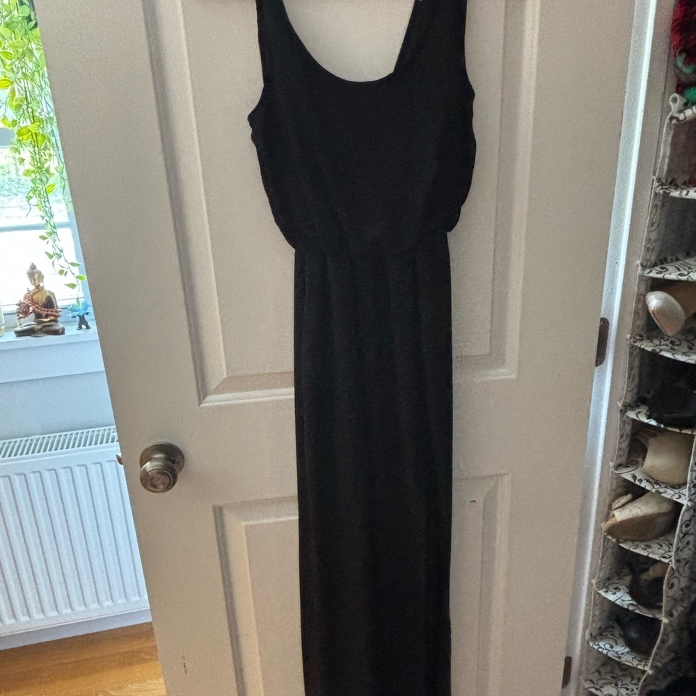 Lush Classic Black Maxi Dress